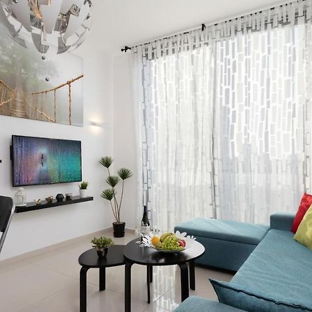 Stylish 1Br Flat For 4 Ppl In Allenby By Holyguest Tel Aviv Dış mekan fotoğraf