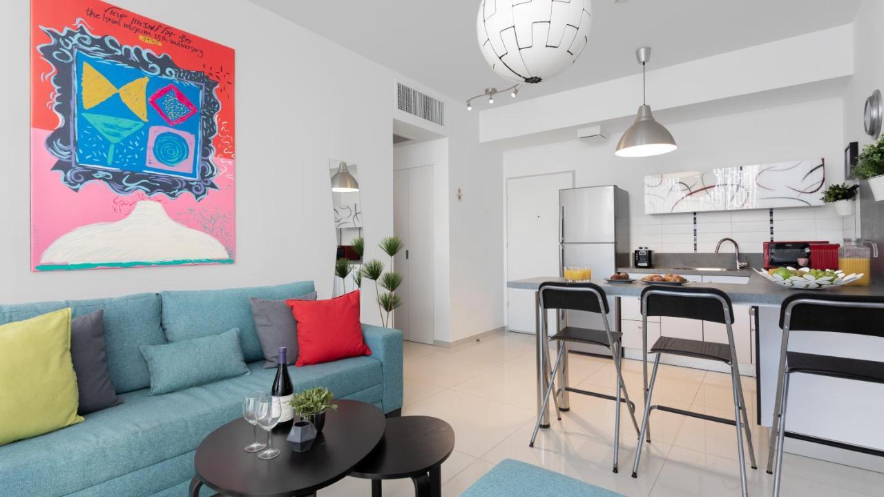 Stylish 1Br Flat For 4 Ppl In Allenby By Holyguest Tel Aviv Dış mekan fotoğraf