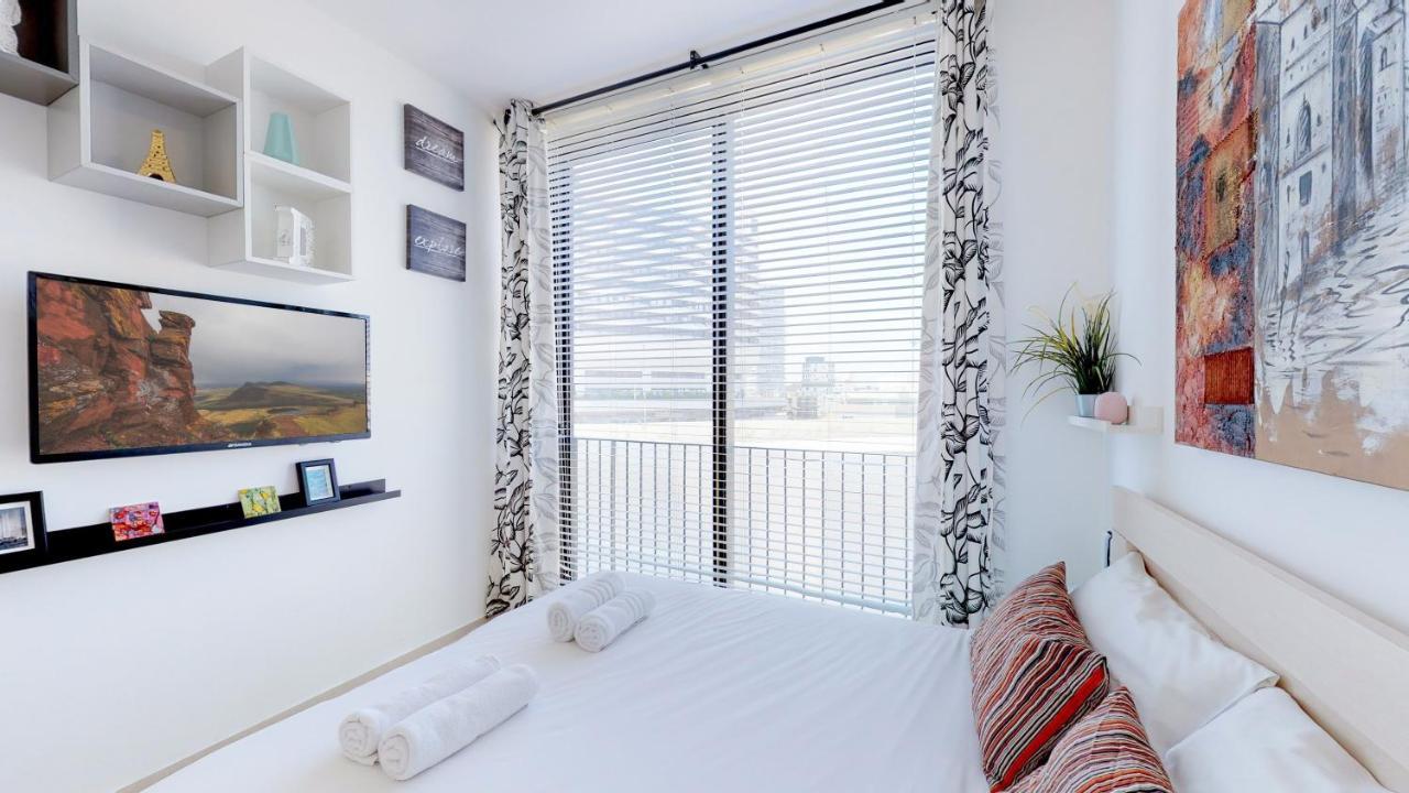Stylish 1Br Flat For 4 Ppl In Allenby By Holyguest Tel Aviv Dış mekan fotoğraf